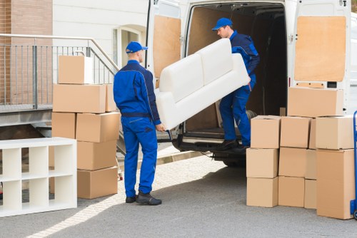 Packing and loading service for Leavesgreen house move