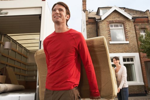 Flexible storage space for local companies in Leavesgreen